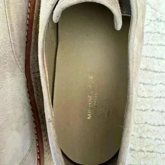 Michael kors slip ons - Picture 3 of 6